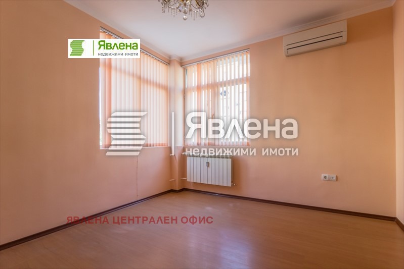 Da affittare  Ufficio Sofia , Tsentar , 150 mq | 86530315 - Immagine [2]