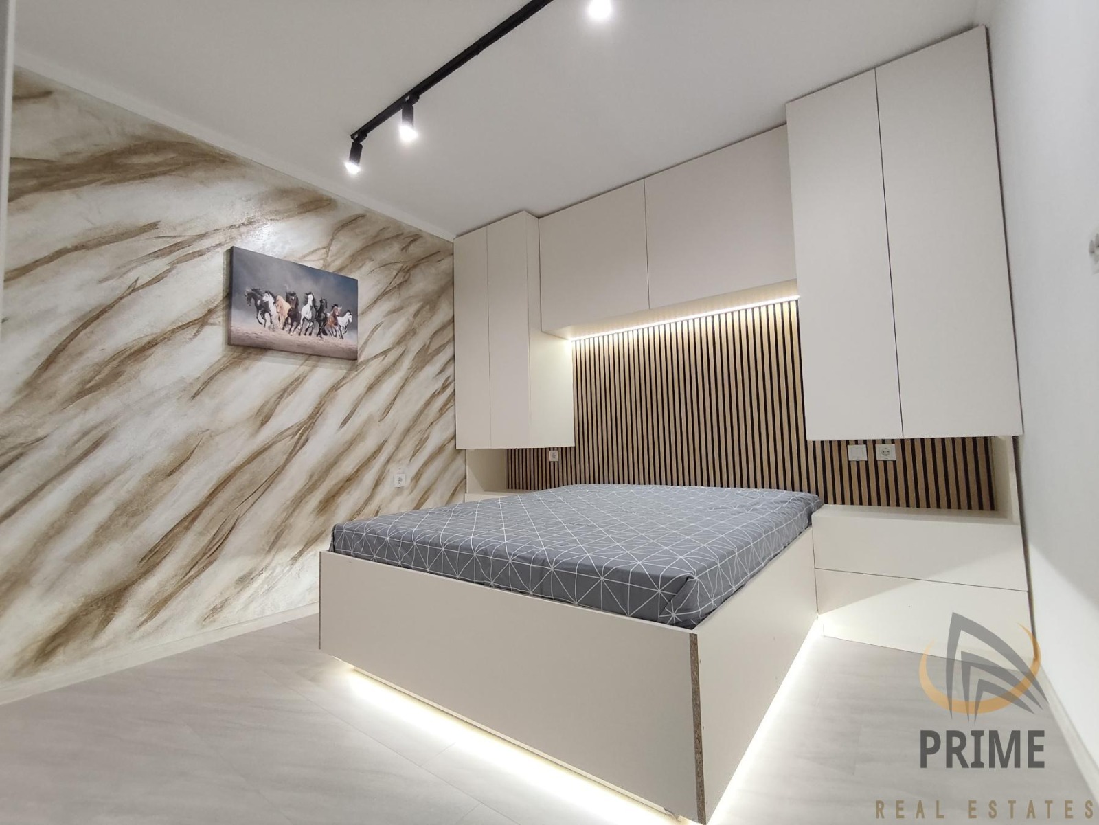 Дава под наем 3-СТАЕН, гр. Бургас, Лазур, снимка 13 - Апартаменти - 54117192