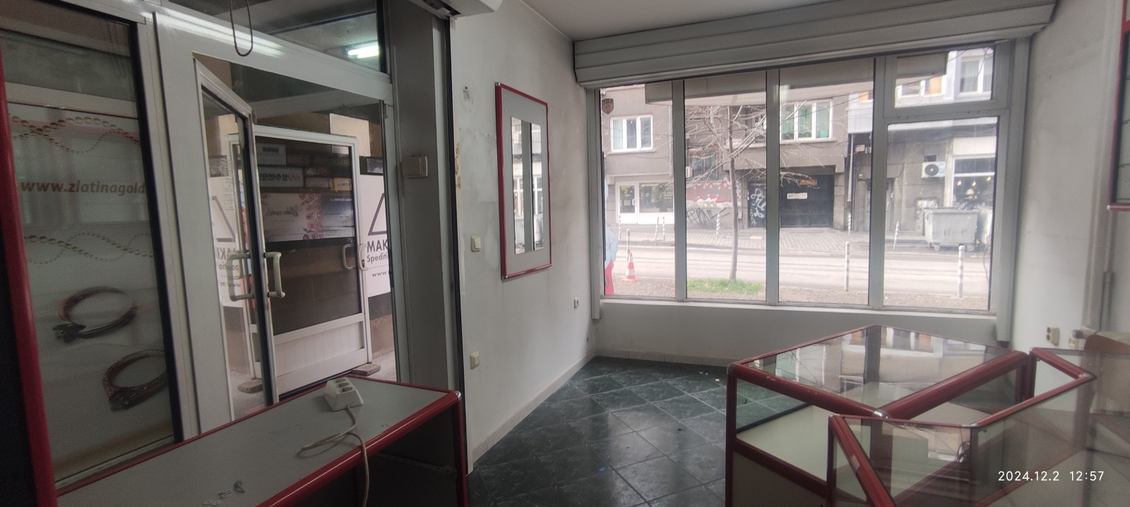 Дава под наем МАГАЗИН, гр. София, Център, снимка 4 - Магазини - 54232271