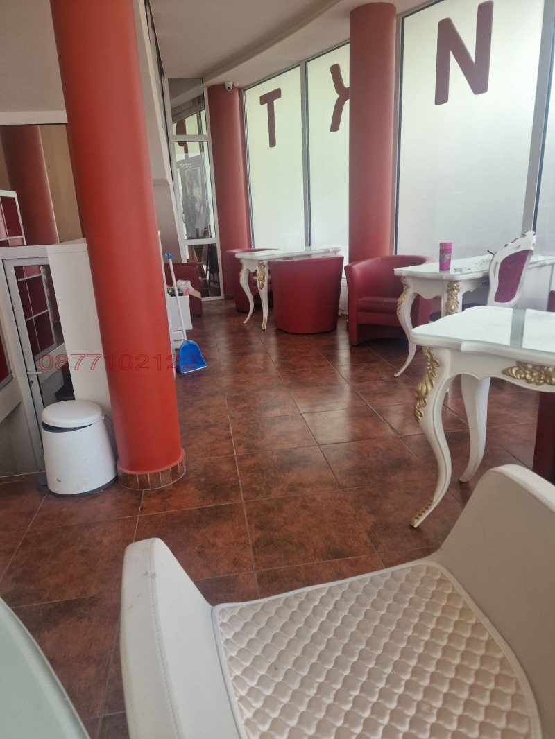 Do wynajęcia  Sklep Sofia , Studentski grad , 75 mkw | 65375058 - obraz [3]