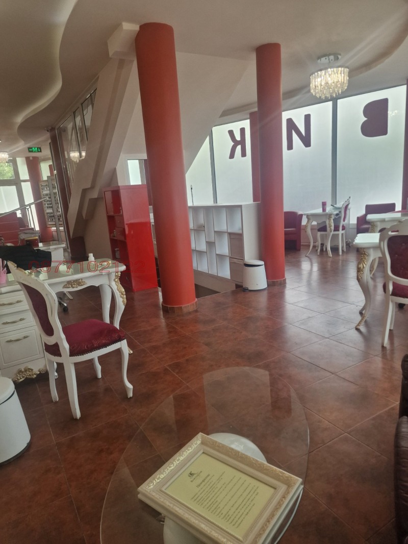 Do wynajęcia  Sklep Sofia , Studentski grad , 75 mkw | 65375058 - obraz [2]