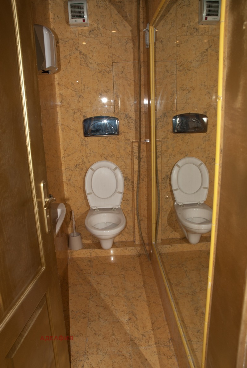 Издаје се  Схоп Софија , Центар , 28 м2 | 30074133 - слика [2]