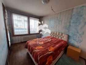 2 Schlafzimmer Borowo, Sofia 9