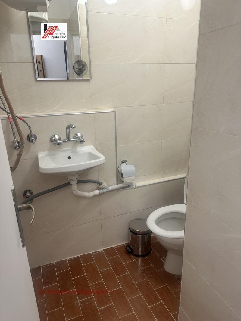 For Rent  3 bedroom Kardzhali , Vazrozhdentsi , 100 sq.m | 57373094 - image [13]