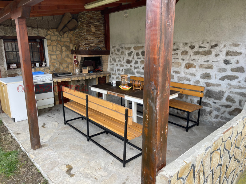 Дава под наем КЪЩА, с. Костенец, област София област, снимка 3 - Къщи - 53251518