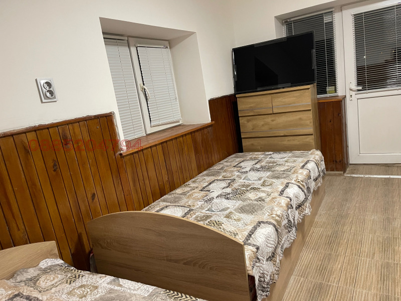 Дава под наем КЪЩА, с. Костенец, област София област, снимка 10 - Къщи - 53251518