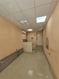 Дава под наем МАГАЗИН, гр. Плевен, Широк център, снимка 1
