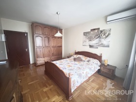 2 camere da letto Tsentralna poshta, Varna 3