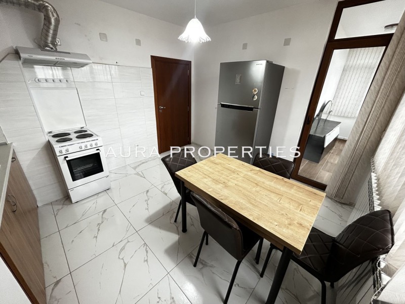 Дава под наем 3-СТАЕН, гр. Разград, Център, снимка 11 - Апартаменти - 52693687