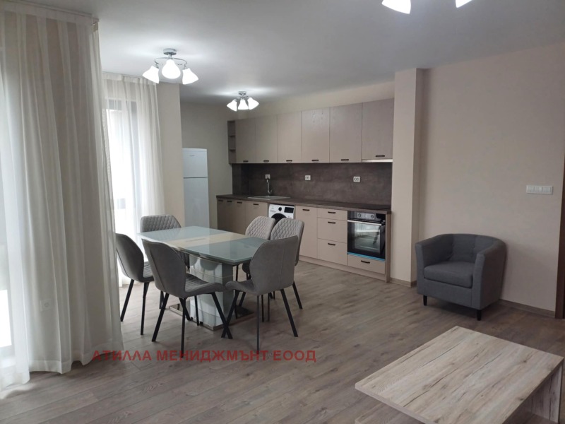 Te huur  2 slaapkamers Plovdiv , Kamenitsa 2 , 89 m² | 66276834