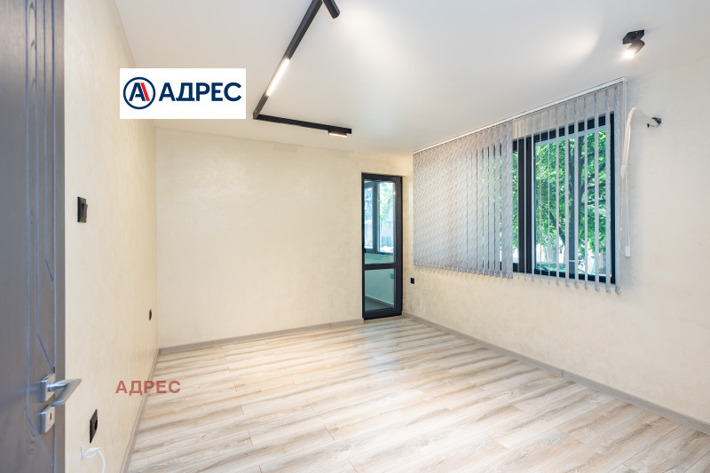 Дава под наем  Офис град Варна , Операта , 100 кв.м | 82480457 - изображение [11]