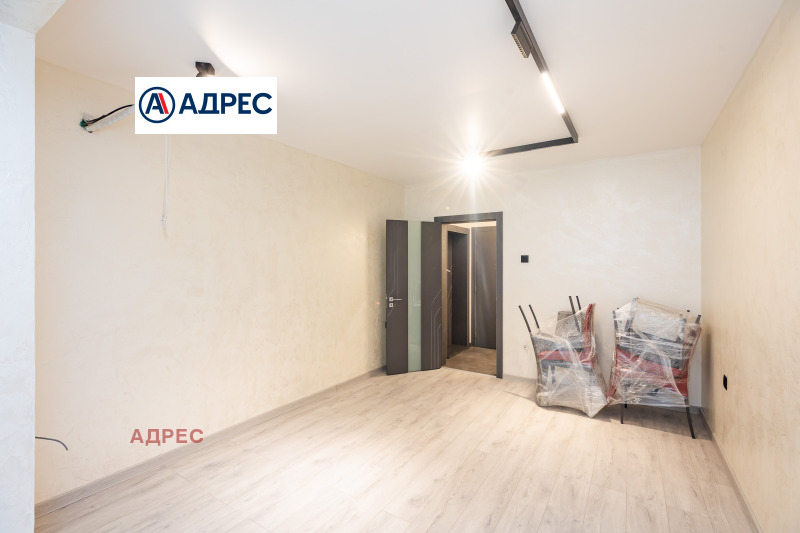 Дава под наем  Офис град Варна , Операта , 100 кв.м | 82480457 - изображение [13]