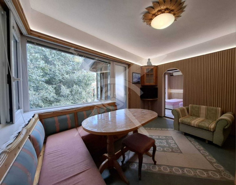 En renta  1 dormitorio Varna , Gratska majala , 60 metros cuadrados | 71697920