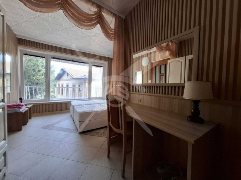 En renta  1 dormitorio Varna , Gratska majala , 60 metros cuadrados | 71697920 - imagen [5]