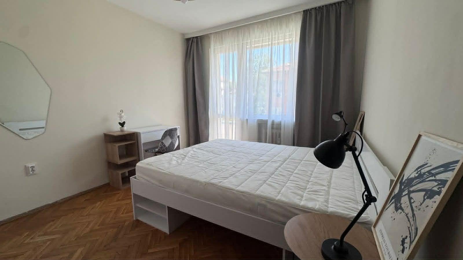 Дава под наем 4-СТАЕН, гр. София, Център, снимка 5 - Апартаменти - 54355071