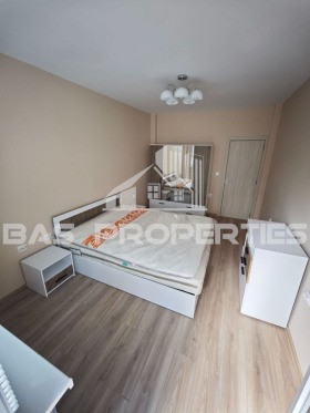 ���� ��� ���� 3-����� | Imot.bg � ����� ������ 8