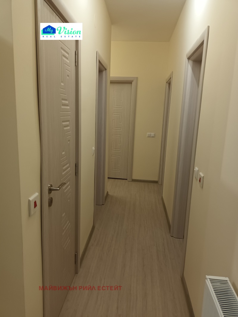För uthyrning  3 sovrum Sofia , Podujane , 140 kvm | 14992678 - bild [9]