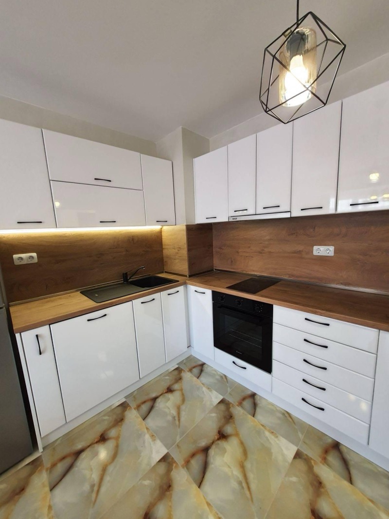 För uthyrning  1 sovrum Plovdiv , Kamenica 1 , 65 kvm | 32776152