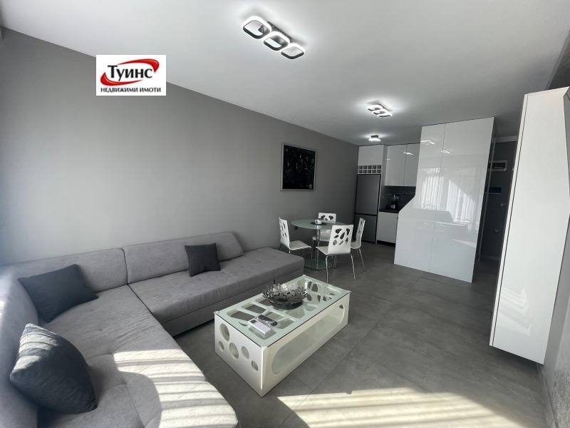 Kiadó  1 hálószoba Plovdiv , Centar , 70 négyzetméter | 98023299 - kép [2]