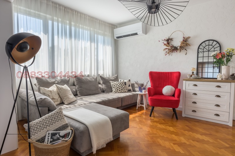 Под наем 3-СТАЕН, град Пловдив, Център • 890 € / 1740.69 лв. • 90129099 1