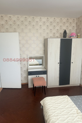    3- | Imot.bg    8