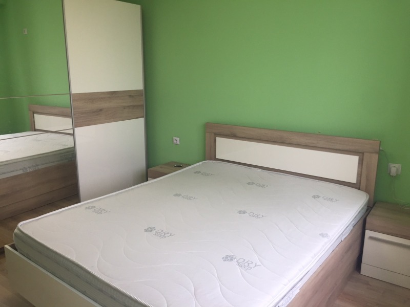 Дава под наем  2-стаен град София , Света Троица , 60 кв.м | 68796684