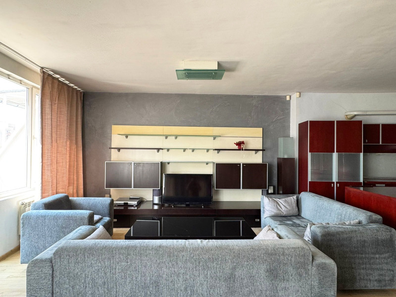 Para alugar  1 quarto Sofia , Strelbichtche , 80 m² | 21157084 - imagem [3]