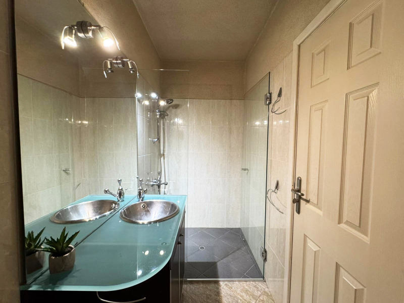 Para alugar  1 quarto Sofia , Strelbichtche , 80 m² | 21157084 - imagem [13]