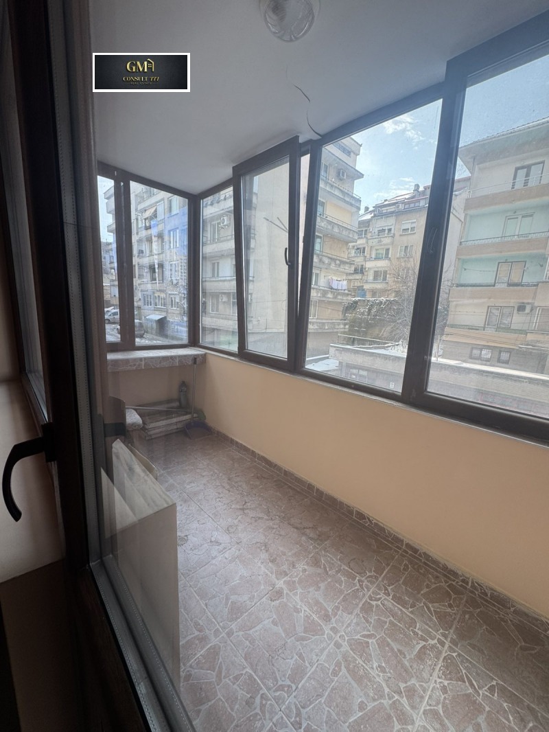 Дава под наем 3-СТАЕН, гр. Плевен, Идеален център, снимка 15 - Апартаменти - 53371041