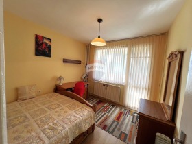 1 Schlafzimmer Slawejkow, Burgas 1