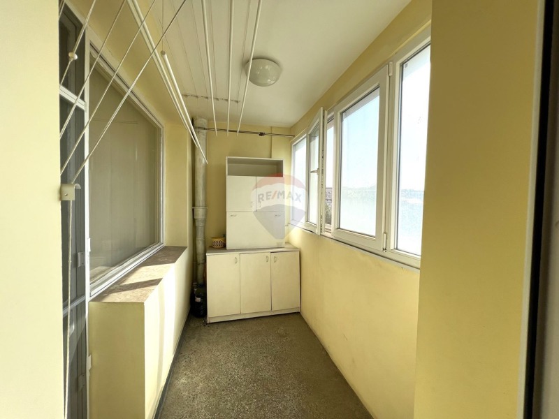 En renta  1 dormitorio Burgas , Slaveykov , 60 metros cuadrados | 24253200 - imagen [8]