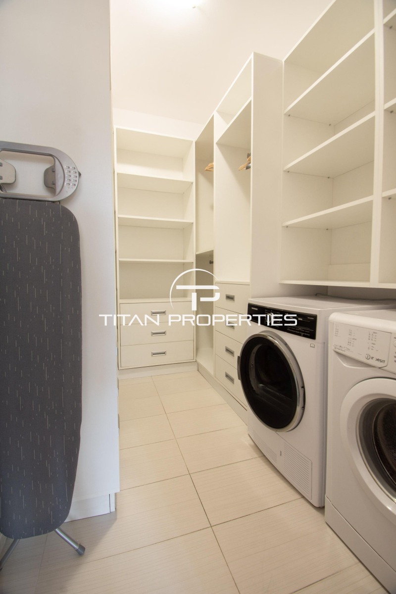 Zu vermieten  2 Schlafzimmer Sofia , Zentar , 130 qm | 88593689 - Bild [12]