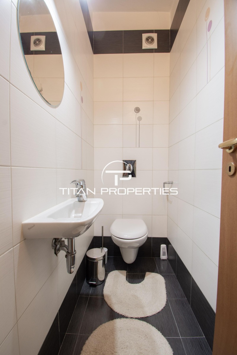 Zu vermieten  2 Schlafzimmer Sofia , Zentar , 130 qm | 88593689 - Bild [11]