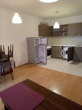 2 slaapkamers Sjirok tsentar, Pleven 1