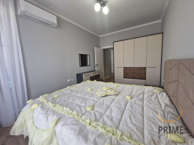 Издаје се  1 спаваћа соба Бургас , Изгрев , 70 м2 | 73478239 - слика [13]