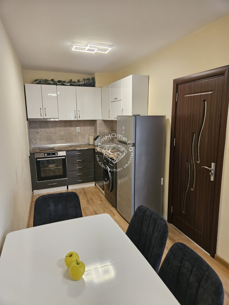 Дава под наем 2-СТАЕН, гр. Варна, Център, снимка 4 - Апартаменти - 52481733