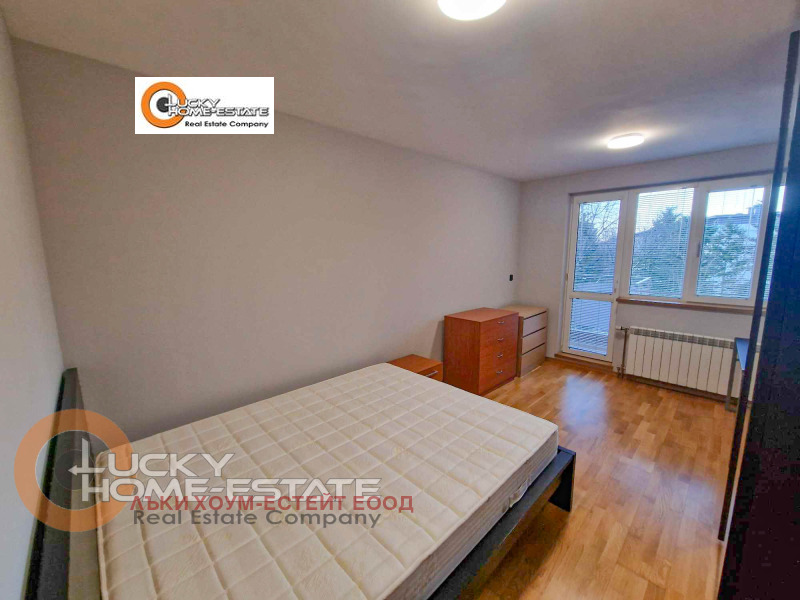 Дава под наем 3-СТАЕН, гр. София, Гоце Делчев, снимка 5 - Апартаменти - 52827085