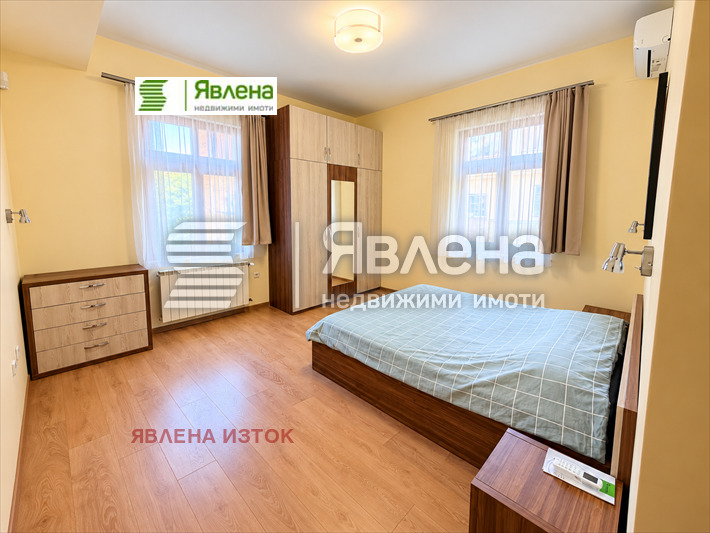 Дава под наем 3-СТАЕН, гр. София, Център, снимка 4 - Апартаменти - 56688217