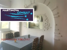 3-стаен град София, Докторски паметник