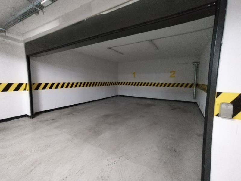 Дава под наем 3-СТАЕН, гр. София, Лозенец, снимка 16 - Апартаменти - 53465384