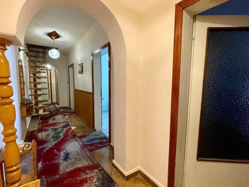 Дава под наем МНОГОСТАЕН, гр. Варна, Автогара, снимка 7 - Апартаменти - 52813285