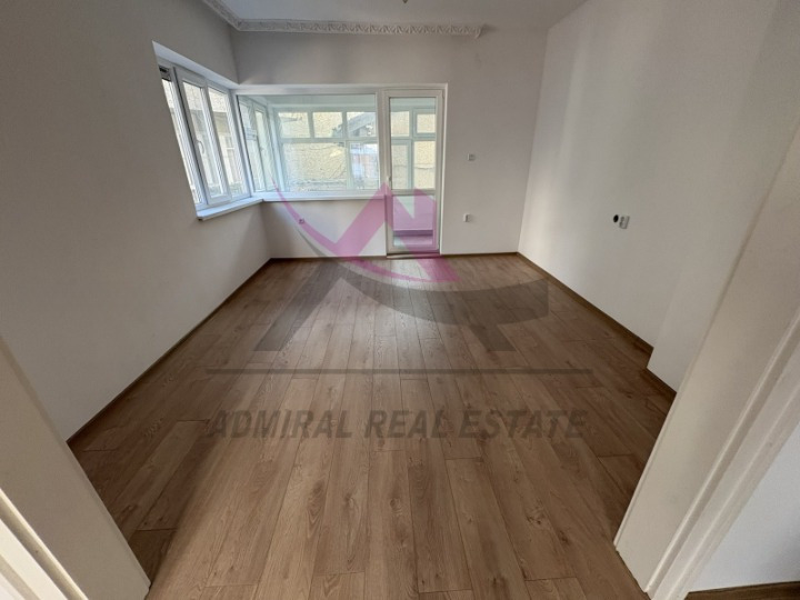 Дава под наем ОФИС, гр. Варна, Гръцка махала, снимка 4 - Офиси - 53778511