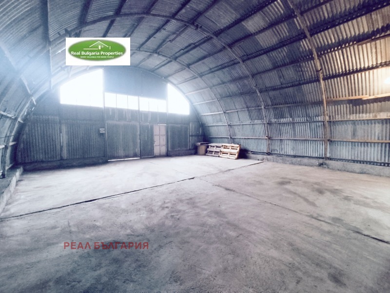 Дава под наем СКЛАД, гр. Русе, Долапите, снимка 12 - Складове - 52344115