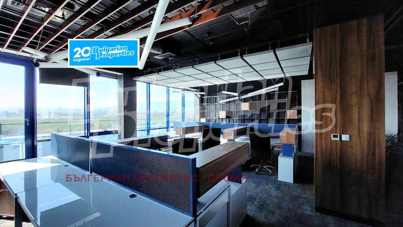 Дава под Наем ОФИС в град София, Левски В - 1050 кв.м / 11 550 € » 22 589.84 лв., БЪЛГЕРИАН ПРОПЕРТИС - СОФИЯ