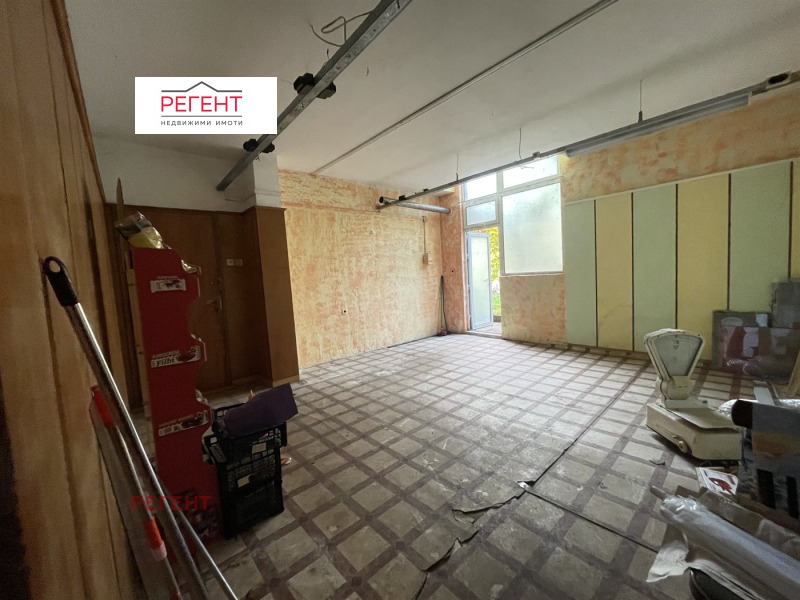 Дава под Наем ОФИС в област Габрово, гр. Трявна - 40 кв.м / 204.52 € » 400 лв., РЕГЕНТ
