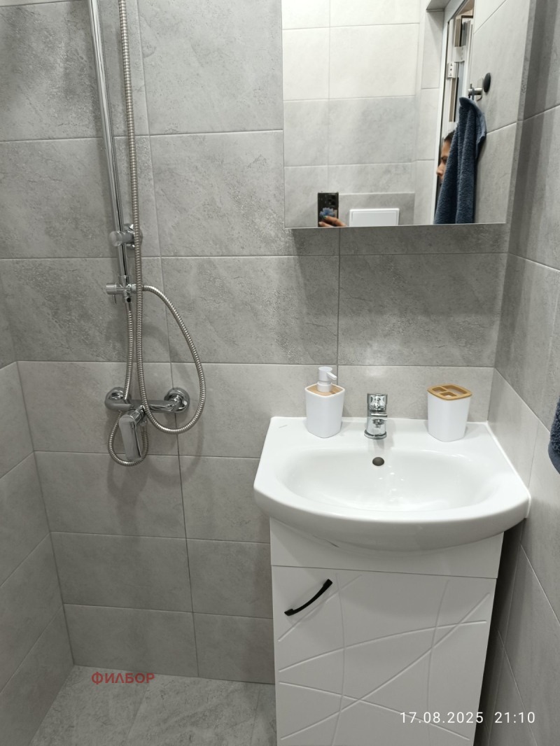 K pronájmu  1 ložnice Pernik , Iztok , 52 m2 | 92618812 - obraz [3]