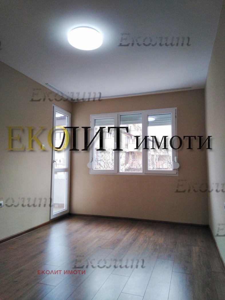 Издаје се  2 спаваће собе Софија , Редута , 75 м2 | 12179755 - слика [3]