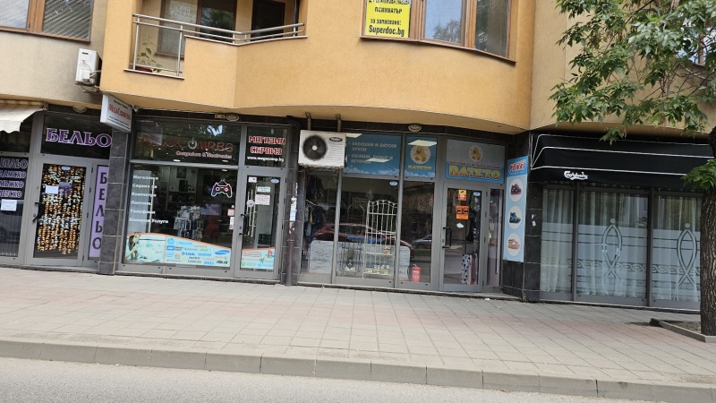 Προς ενοικίαση  Κατάστημα Πλοβδηβ , Κγιουτσυκ Παρηζ , 45 τ.μ | 64112801