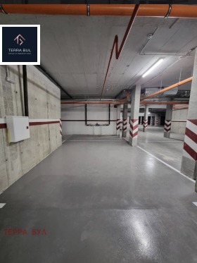 ГАРАЖ, ПАРКОМЯСТО, 24 m2