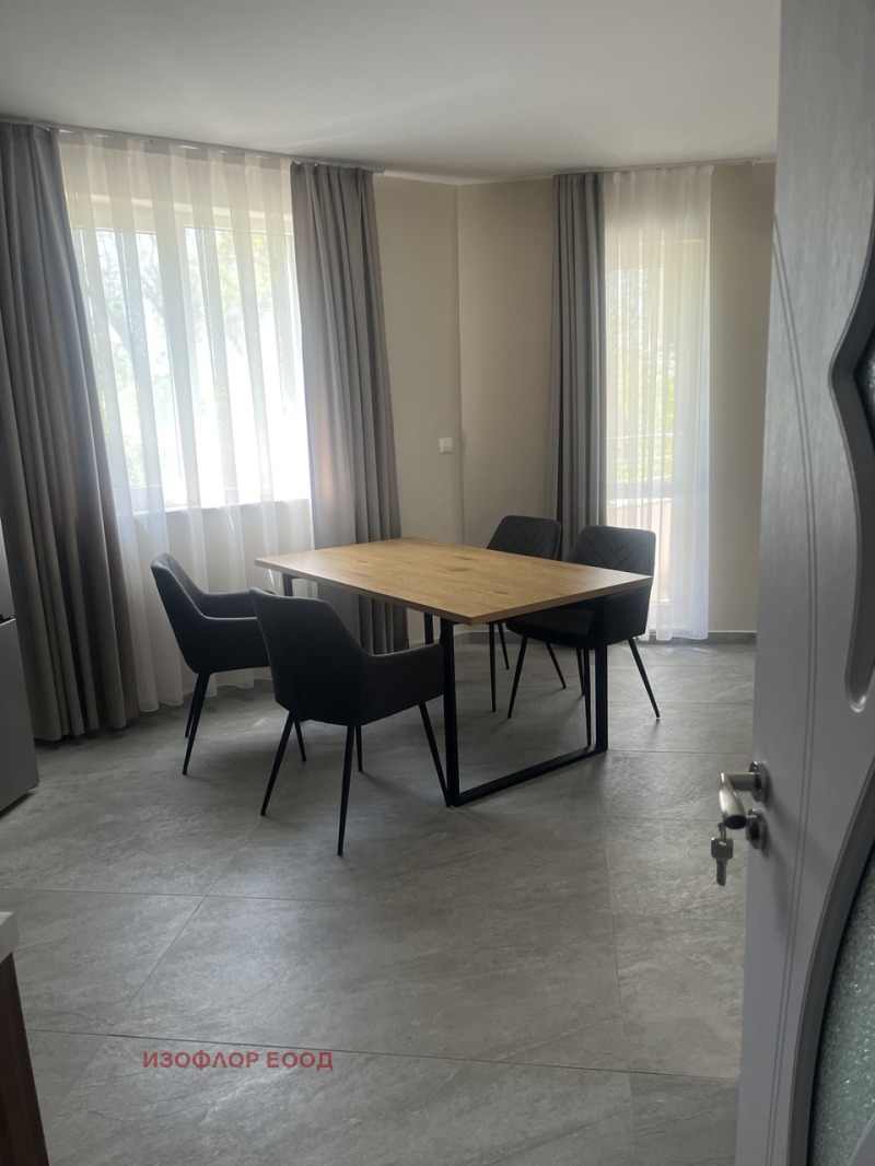 Da affittare  1 camera da letto Plovdiv , Hristo Smirnenski , 74 mq | 42719371 - Immagine [4]